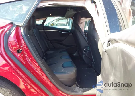 2016 Tesla Model S 60/70/75/85 z USA, uszkodzony, nr VIN 5YJSA1E13GF147194